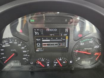 AD320S42 8x2 / WINCH / RETARDER